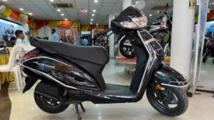 लड़कियों को दीवाना बनाने आई Honda Activa 6G स्कूटर, 60km माइलेज के साथ सबसे खास