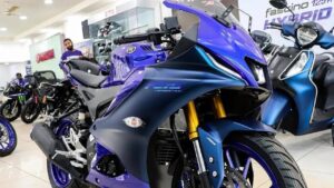 ख़ास लुक वाली Yamaha की इस स्पोर्ट्स बाइक की नई पेशकश सभी का चुरा रही दिल